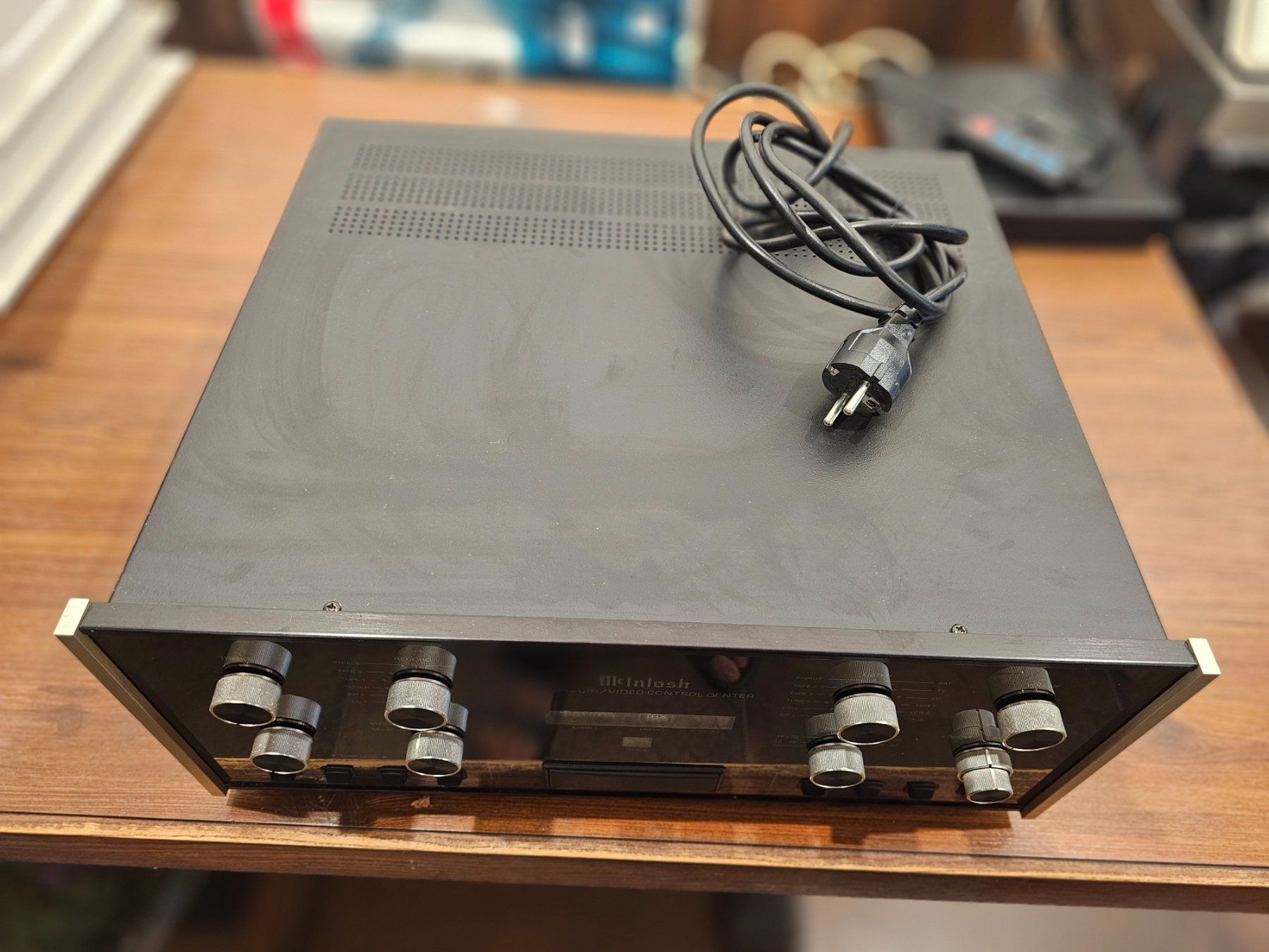McIntosh Amplificatori: McIntosh C39 TOP Preamplificatore / AV – Usato da Monte Carasso venduto da giave 4
