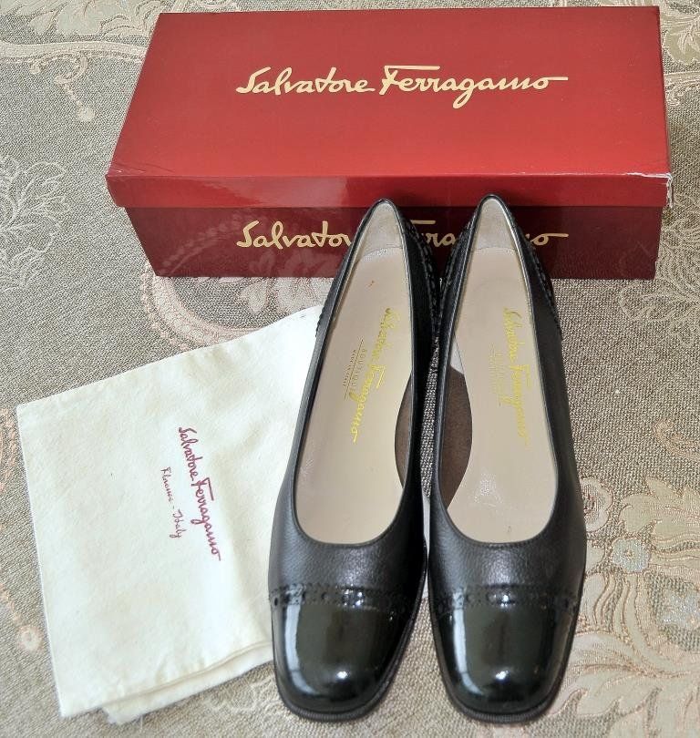 Salvatore Ferragamo Chaussures femmes: Salvatore Ferragamo Damenschuhe – D'occasion à Gersau par Anna-1