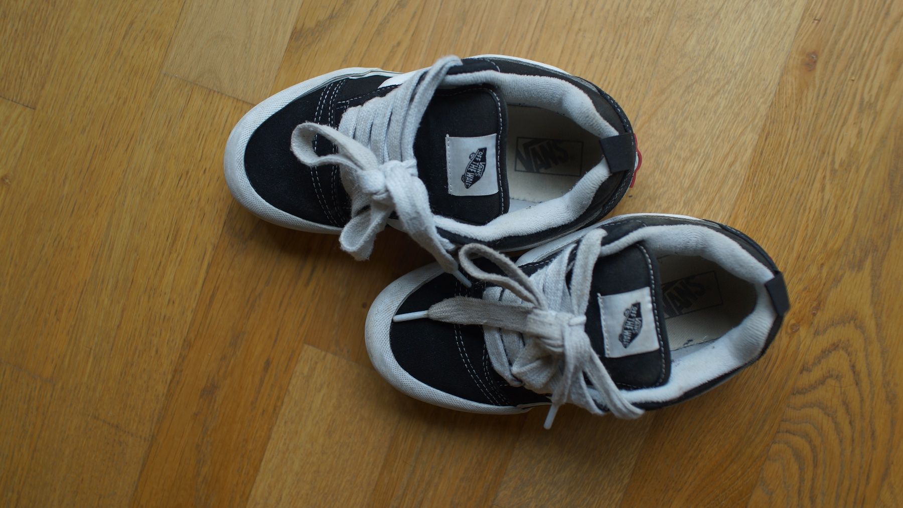 Scarpe da uomo: Vans Sneaker schwarz weiss Grösse 34 – Usato da Biel/Bienne venduto da Cyp79 4