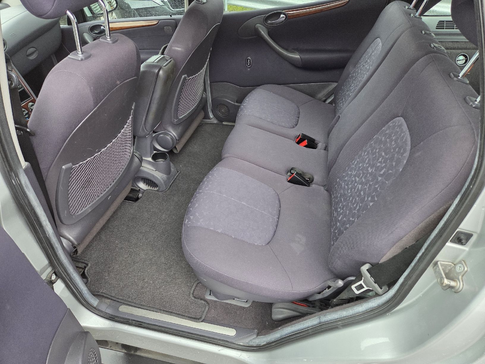 Mercedes-Benz Automobili: Mercedes-Benz A190 – Usato da Gossau SG venduto da mai_zmd7 5