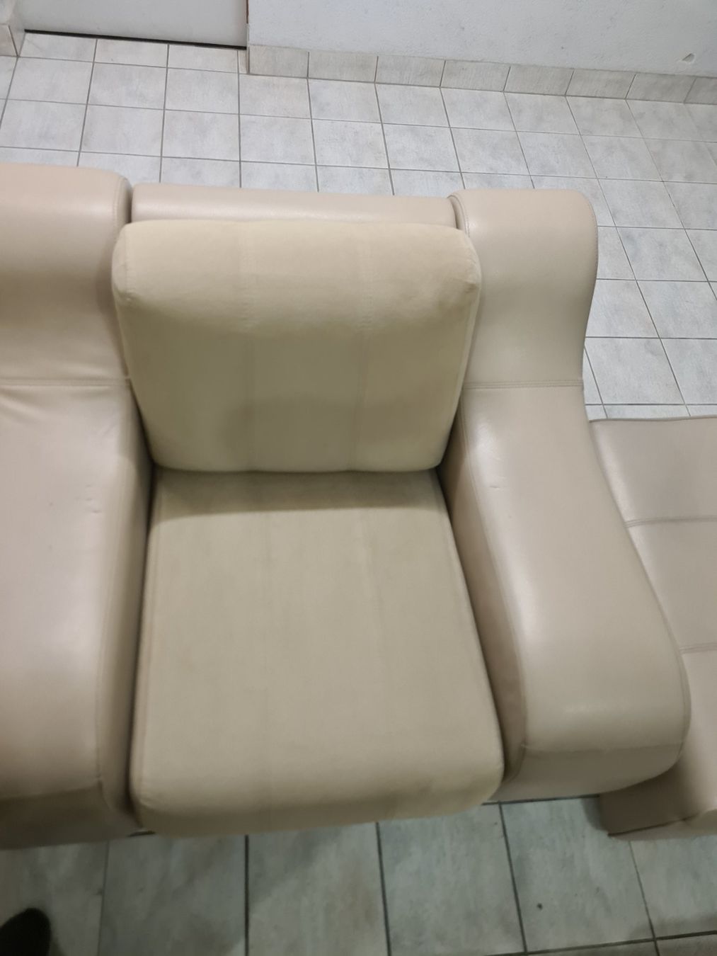 Divani: Fauteuil – Usato da Monthey venduto da 187-zeroo 3