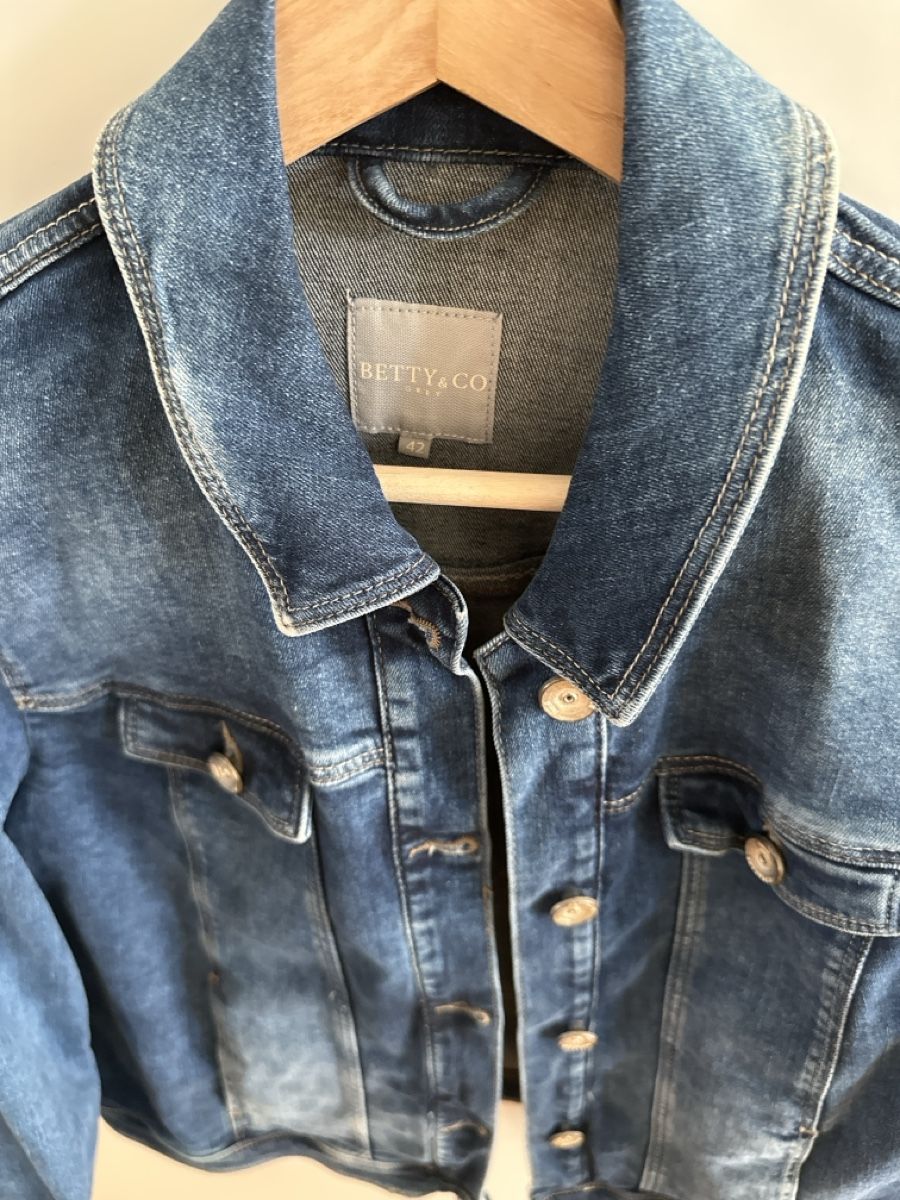 Giacche: Jeansjacke von Betty&Co – Nuovo (secondo la descrizione) da Altendorf venduto da ratzfatz 1