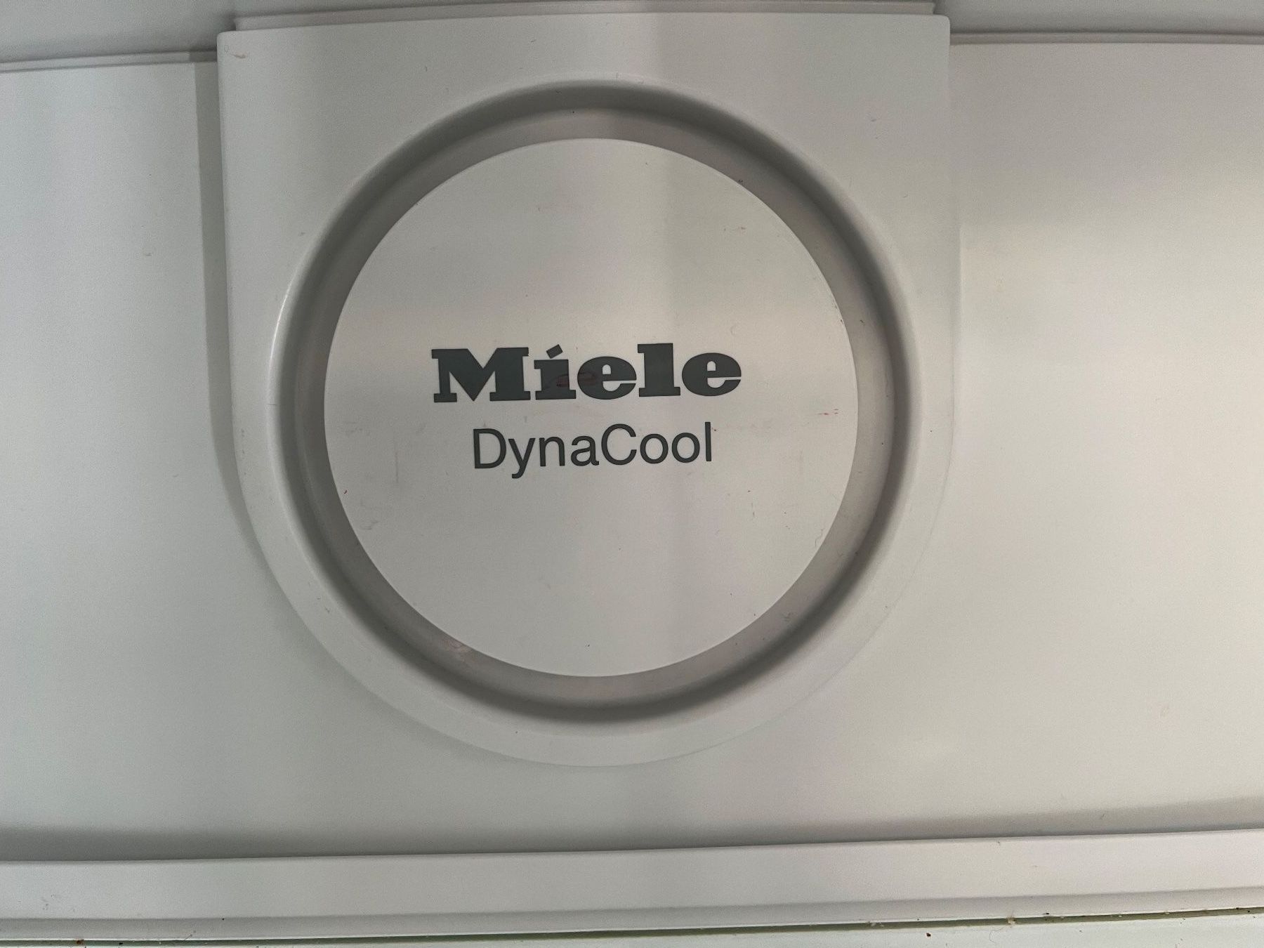 Miele Réfrigérateurs: Miele Einbaukühlschrank 55er-Norm – D'occasion à Zug par Summer2024 3