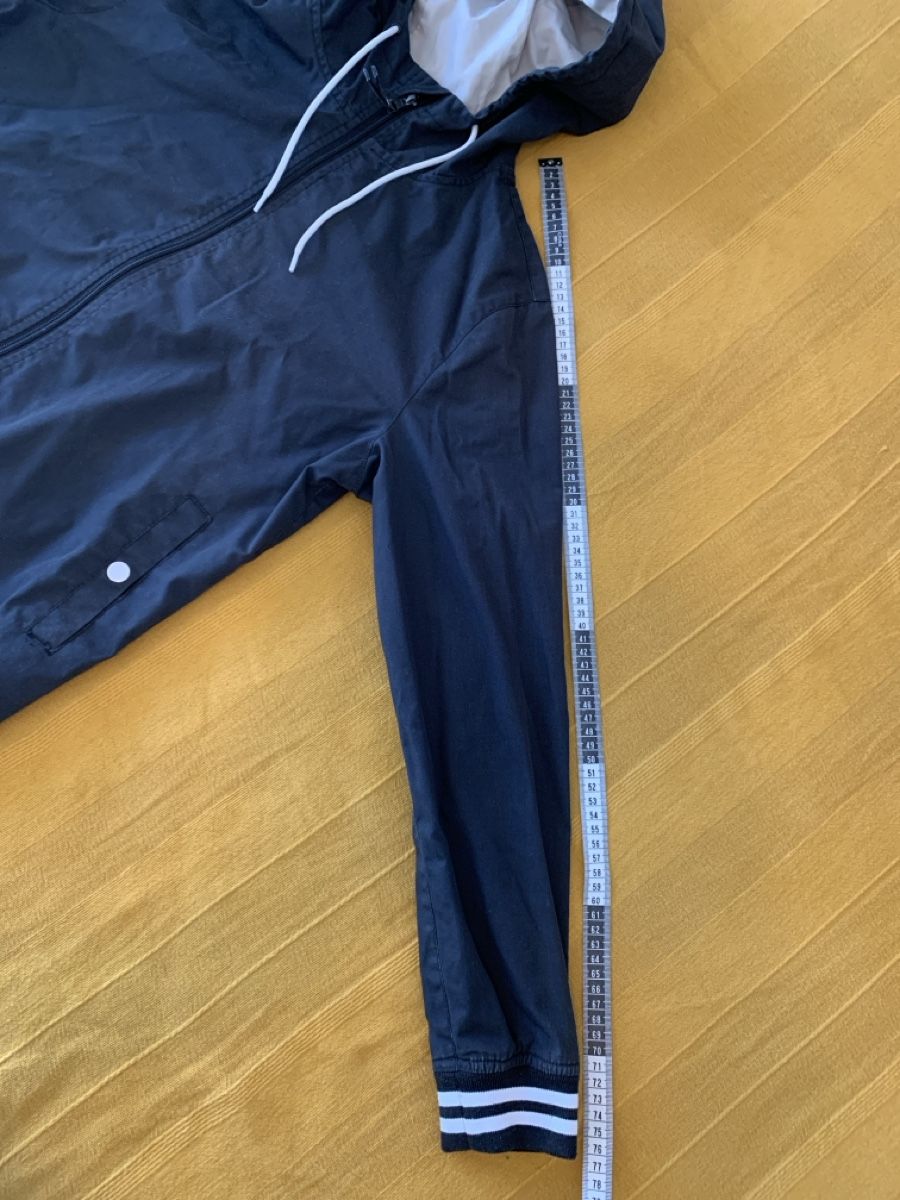 Giacche: Jacke, Twintip Damengr. M/L – Usato da Winterthur venduto da Samu-V 1