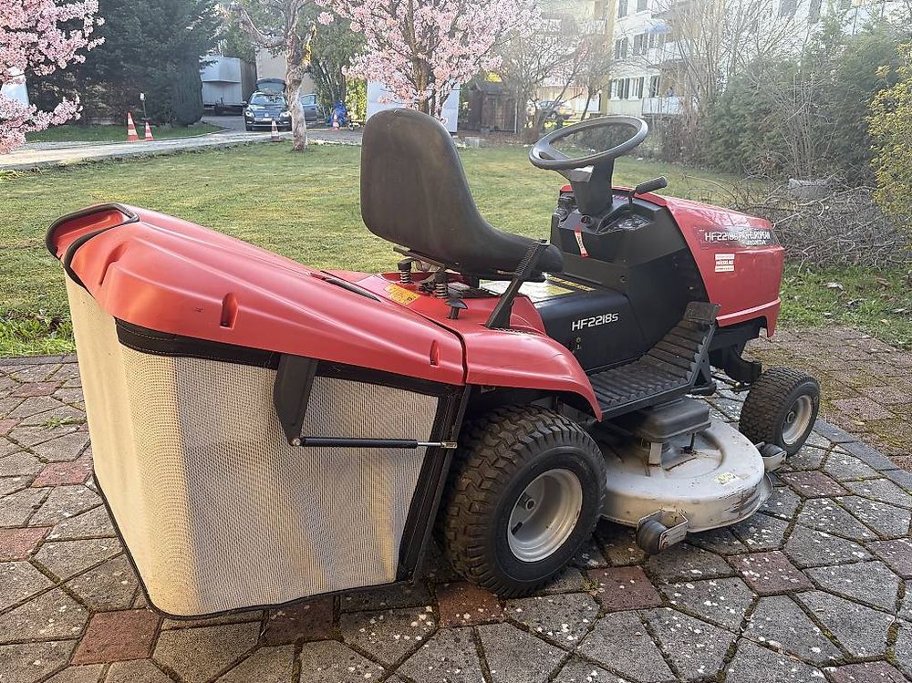 Fabelhafte Rasentraktor Kaufen Gebraucht Ebenbild