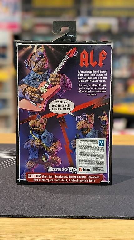 Statuette: ALF "Born to Rock"  Ultimate Action Figure NECA  – Usato da S. Antonino venduto da UPSTORE 2