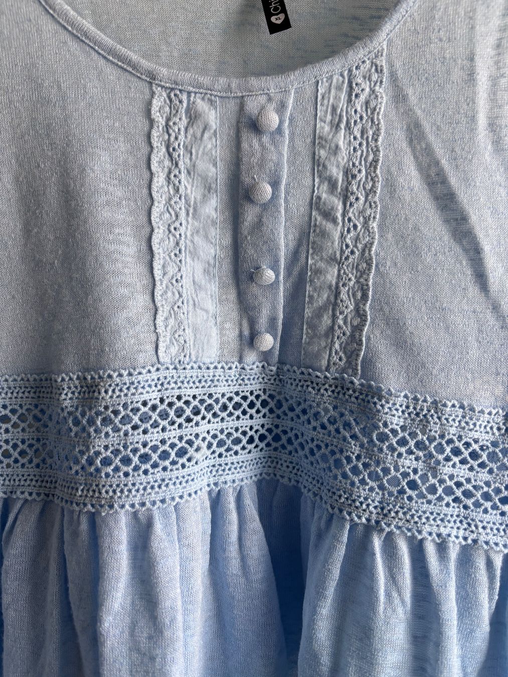 Top: Top XL in Lightblue – Usato da Balsthal venduto da Uroby 1