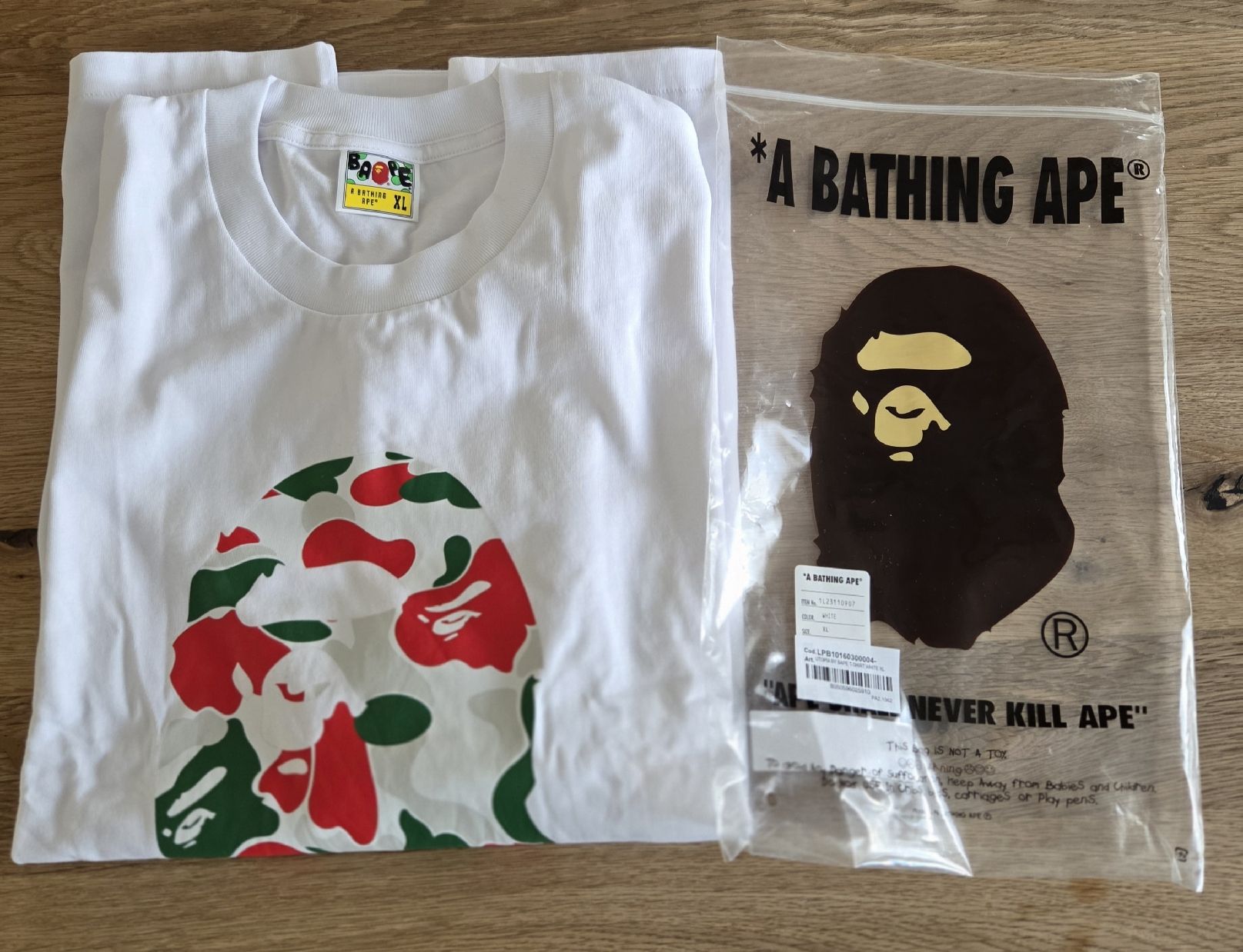 Bape T-shirt: Bape Pagani T-shirt XL – Nuovo e nell'imballaggio originale da Richterswil venduto da dantams 1