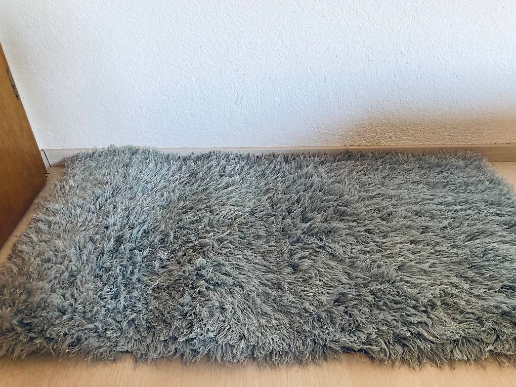 Tappeti: Tapis turquoise clair avec filaments argentés – Usato da Enges venduto da Cindy88
