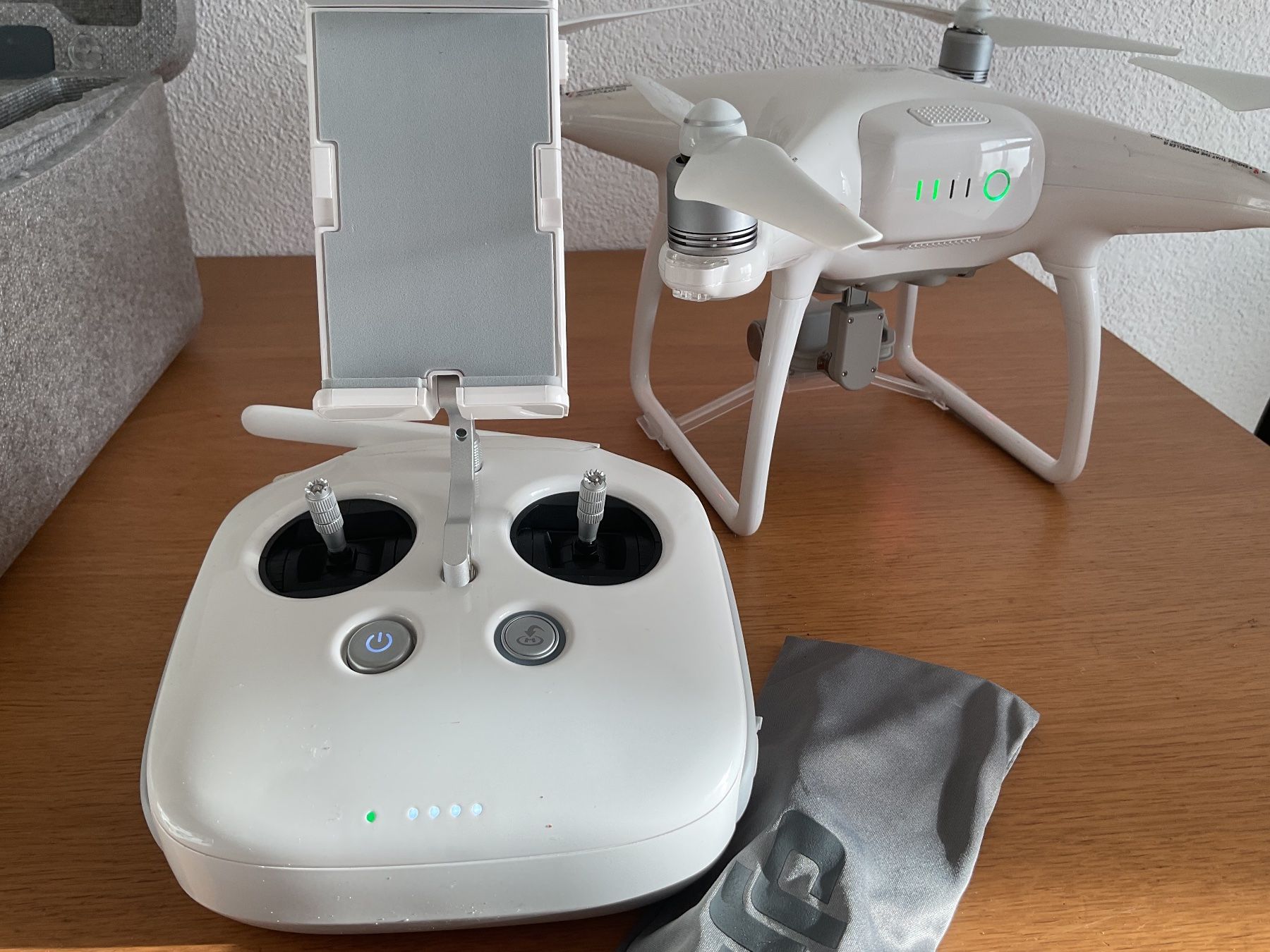 DJI Modellismo RC: DJI Phantom 4 – Nuovo (secondo la descrizione) da Torgon venduto da ber_8ktt 3