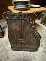 Antike Zither oder Tischarfe