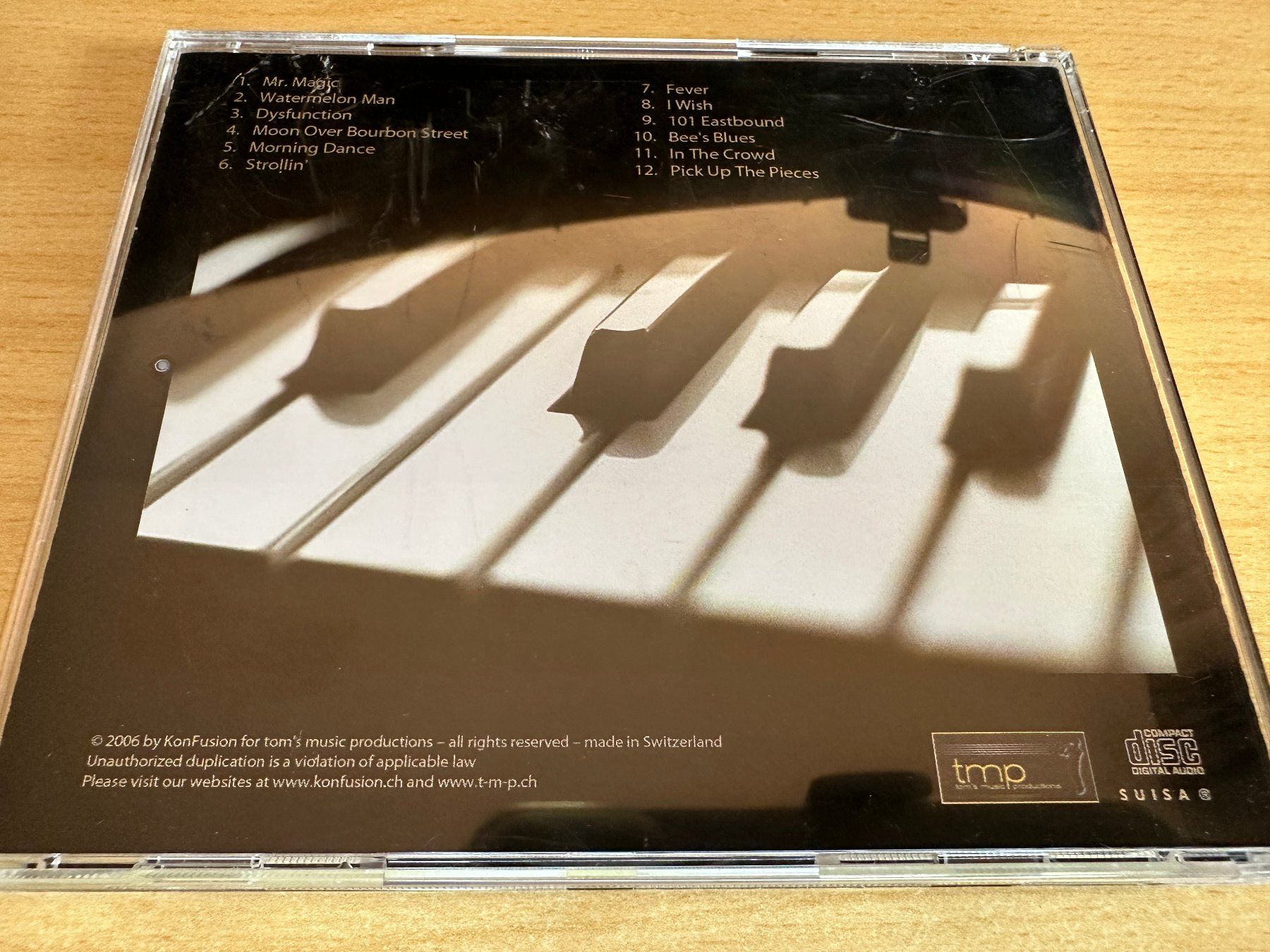 CD: KonFusion - Cover Tracks – Usato da Rikon im Tösstal venduto da Alpenmutz 1