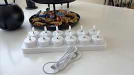 12 LED Teelichter mit Ladestation, neuwertig / Marke STAR