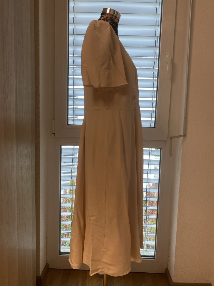 Vestiti: Kleid Goat UK 16 – Usato da balsthal venduto da davidbalsthal23 2