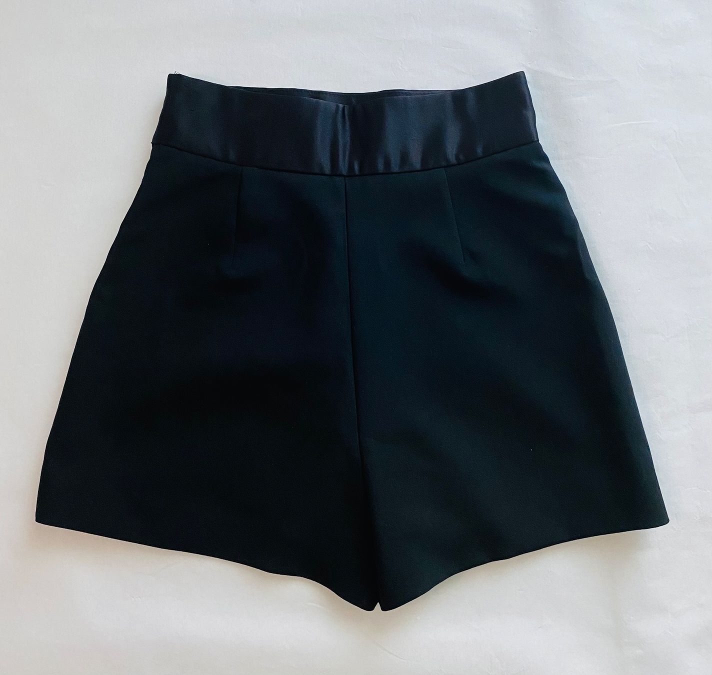 Zara Pantaloni: Zara schwarze Skorts  Gr. XS – Usato da Mellingen venduto da noencuentro 2