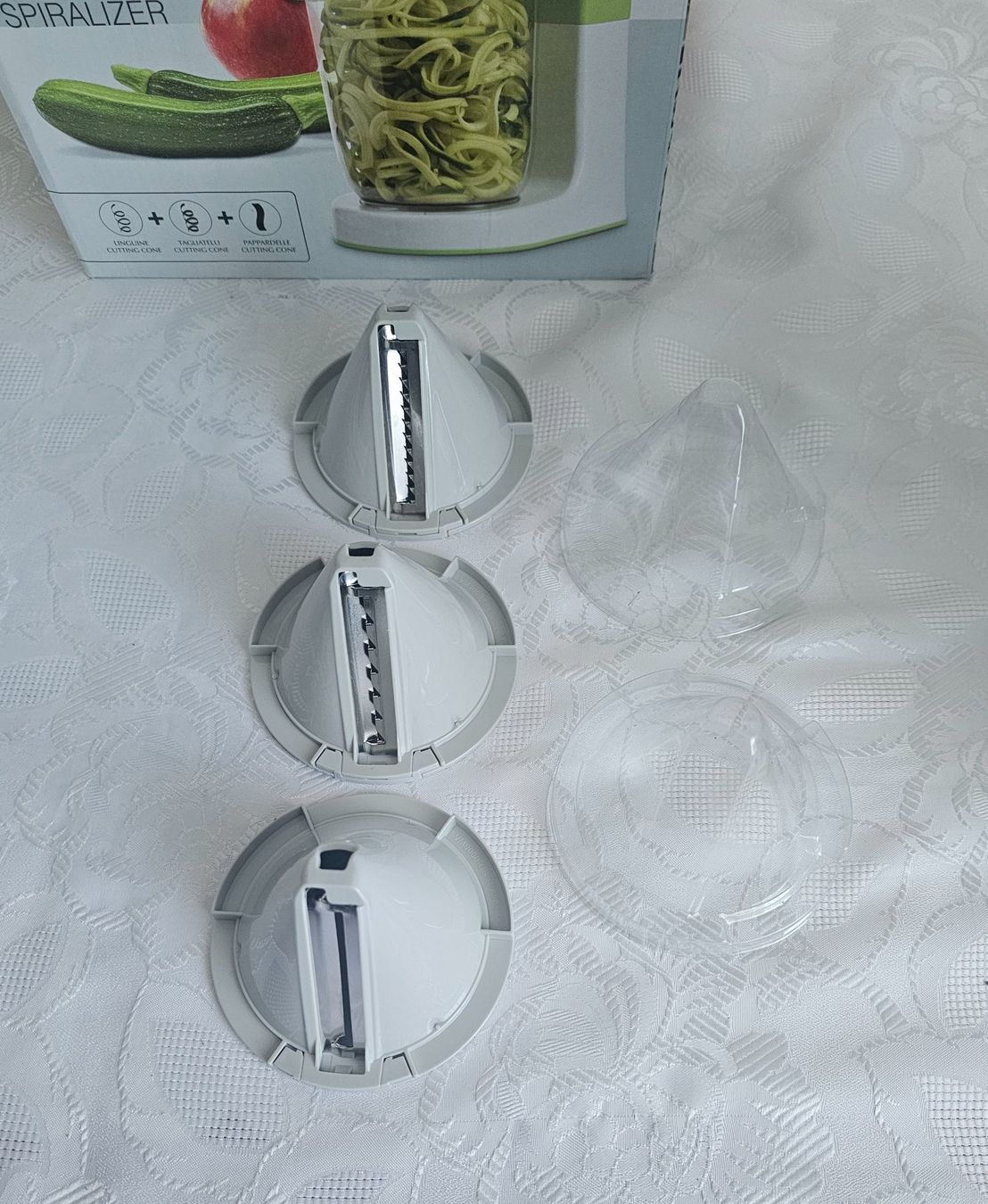 Kenwood Elettrodomestici da cucina: Kenwood FGP200WG Spiralschneider – Usato da Bronschhofen venduto da Xena37 7
