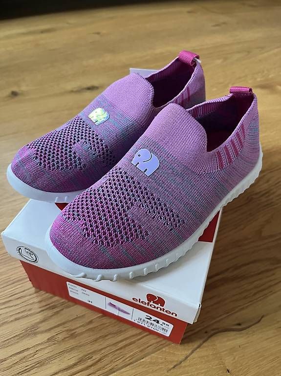 Schuhe für Mädchen: Hausschuhe grösse 31 – Neu und originalverpackt aus Villmergen von Babiwe