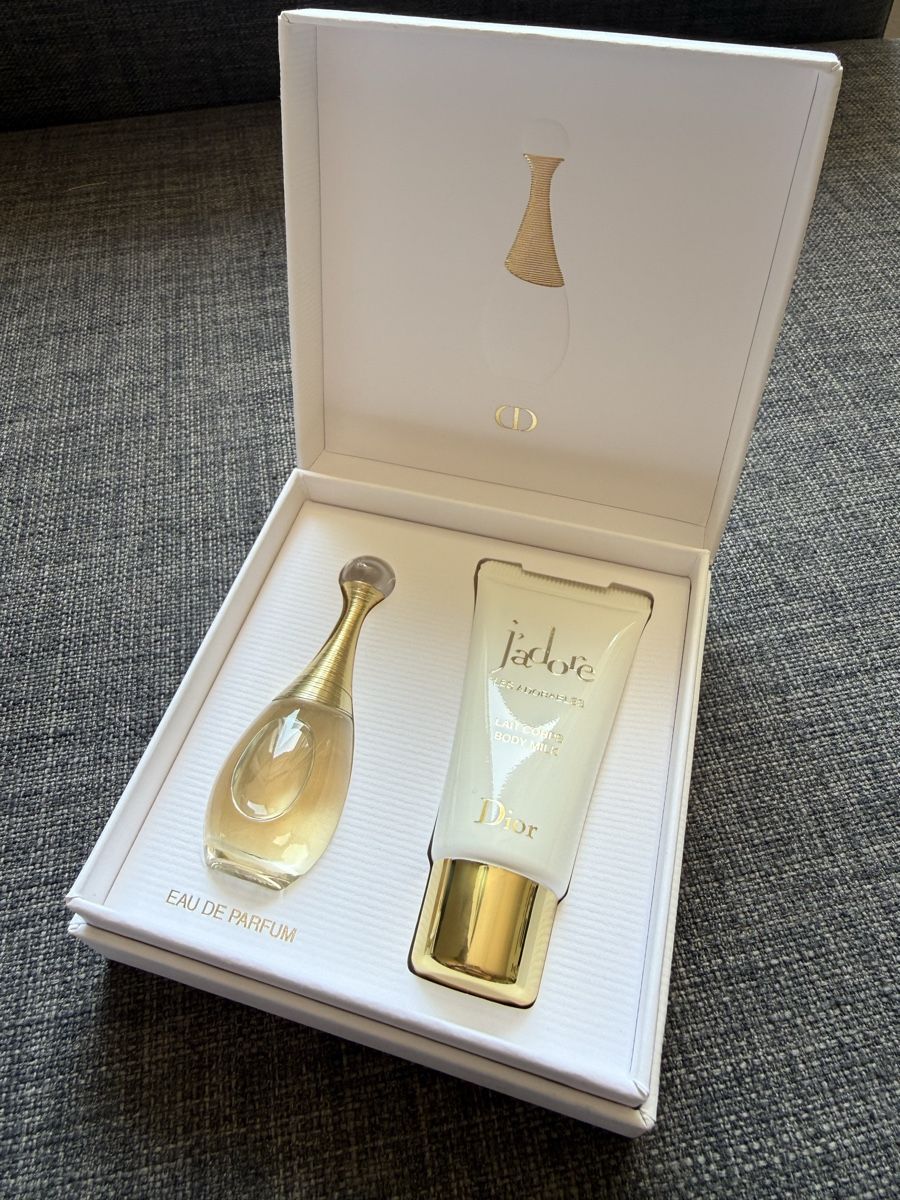 Dior Sonstige Körperpflege: Dior j’adore set coffret – Neu und originalverpackt aus Luzern von sas_r89l