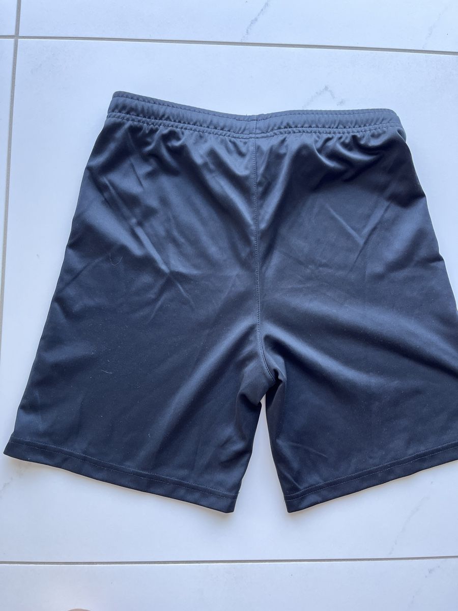 Pantalons: Turnhose extend Gr 164 – D'occasion à Russikon par sparklingvision 1