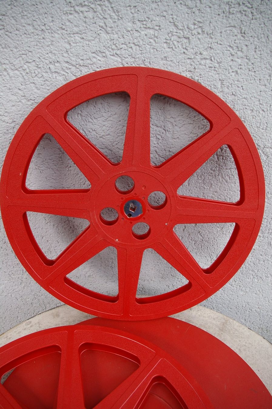 Home Cinema: 2 antike Schmalfilmspulen 16mm – Nuovo e nell'imballaggio originale da Niederurnen venduto da mowgli_1963