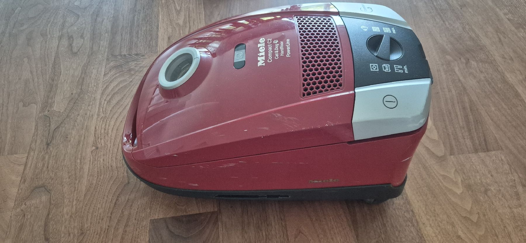 Miele Aspirateurs & Accessoires: Miele Compct C2 Cat&Dog – D'occasion à Freienwil par Trose 3
