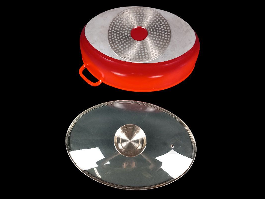 Pentole: Pfanne Induktion mit Deckel – Usato da Hünenberg venduto da Restwert_Zug 2