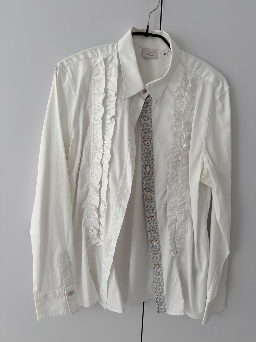 Camicette: Bluse 820 Caliban Gr. 48 IT – Usato da Zumikon venduto da DesignDeluxe