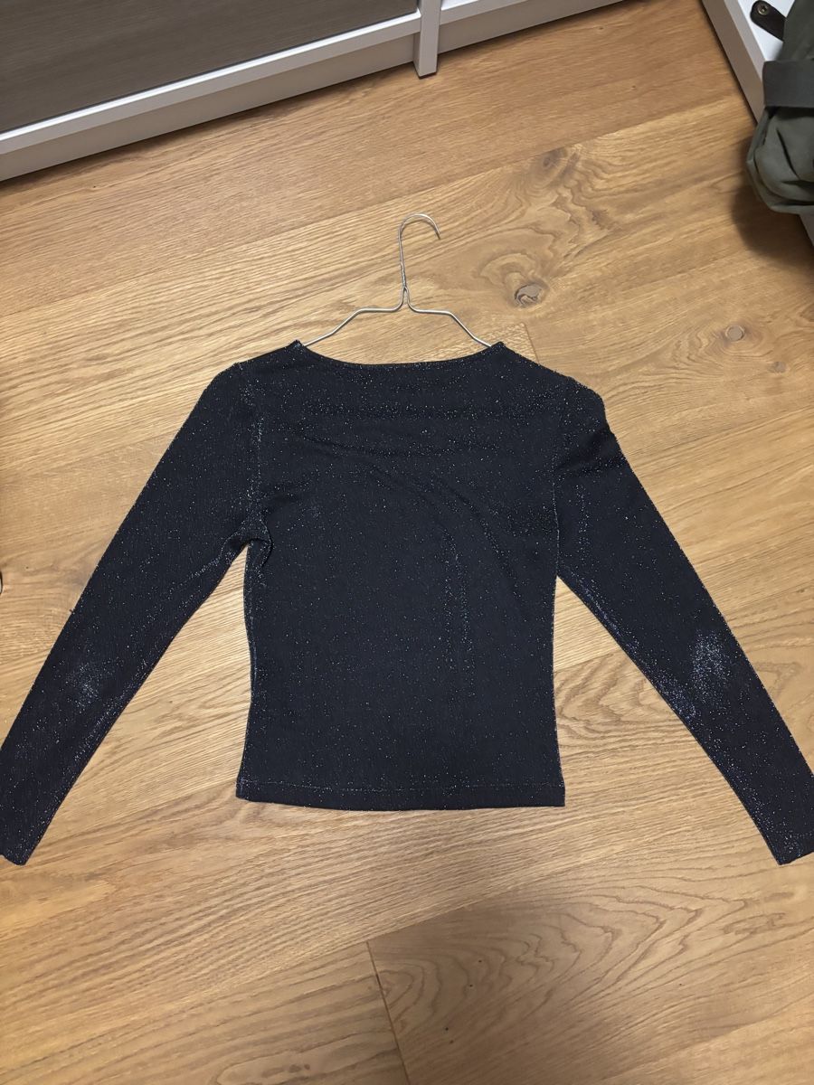 Only Tops: Sparkly Black Top ONLY, Gr. S – Gebraucht aus Männedorf von giu_wm6d 3