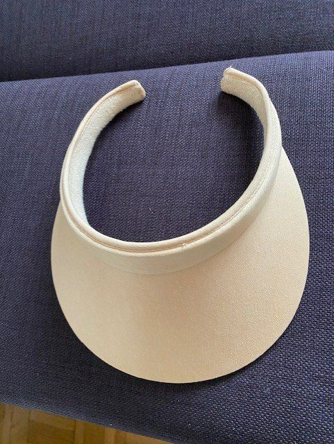 Copricapi, berretti & cappellini: Sommerhut Visor Damen, , Sonnenschutz – Usato da Zürich venduto da Berta016