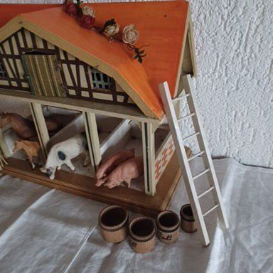 Giocattoli: Gottschalk antiker kleiner Stall – Usato da Abtwil SG venduto da luupsy 2