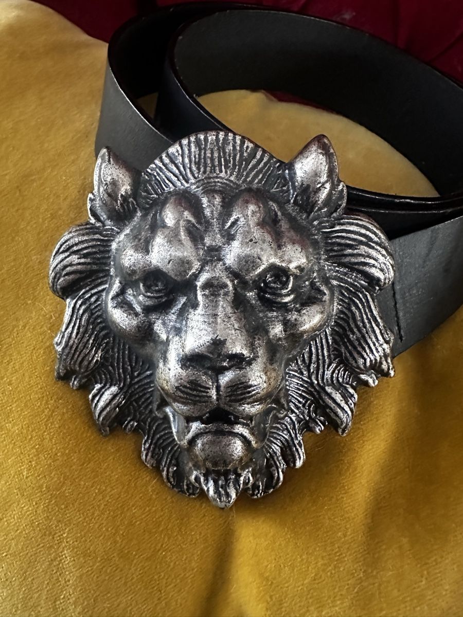 Versace Ceintures: VERSUS Versace Gürtel Löwenkopf  – Neuf avec emballage d'origine à Burgdorf par N.O.C.