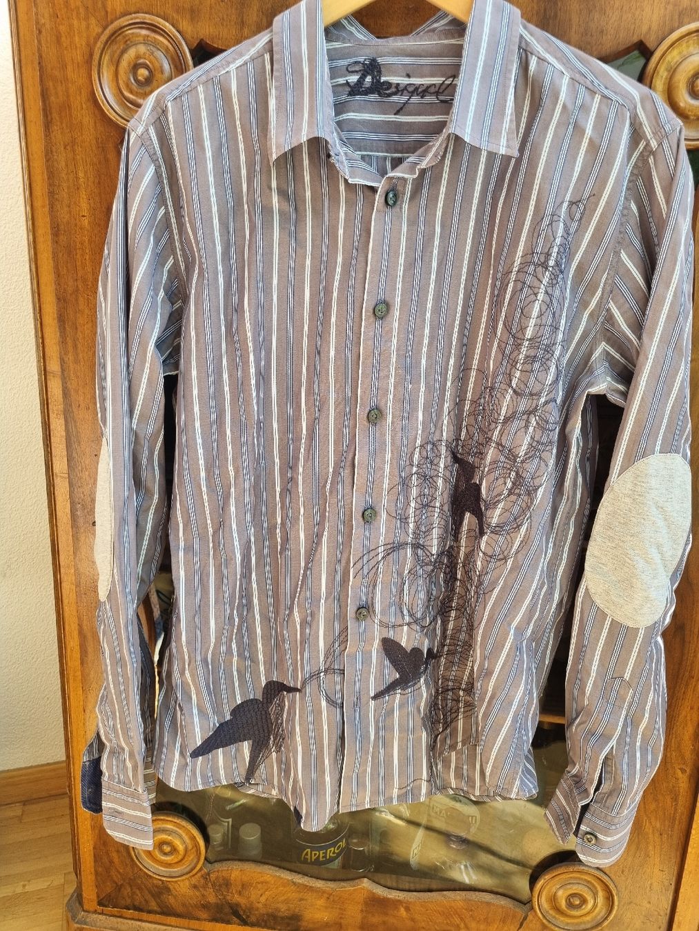 Desigual Hemden: Hemd Desigual – Gebraucht aus Witterswil von Katja...