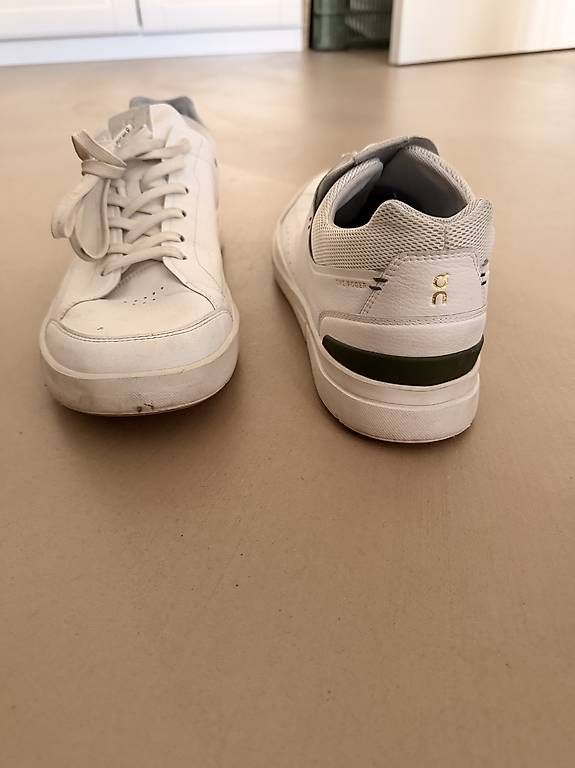 On Chaussures hommes: On The Roger Gr. 48 – D'occasion à Bern par lucabeck 1