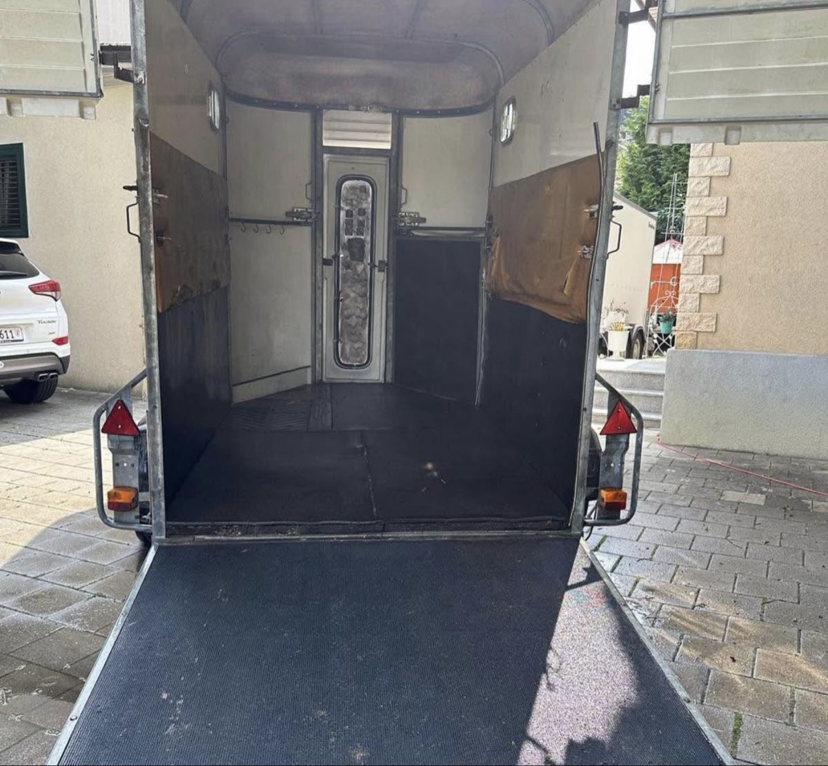Rimorchi: Remorque fourgon 2500kg – Usato da Grand-Lancy venduto da Jojo6466 6