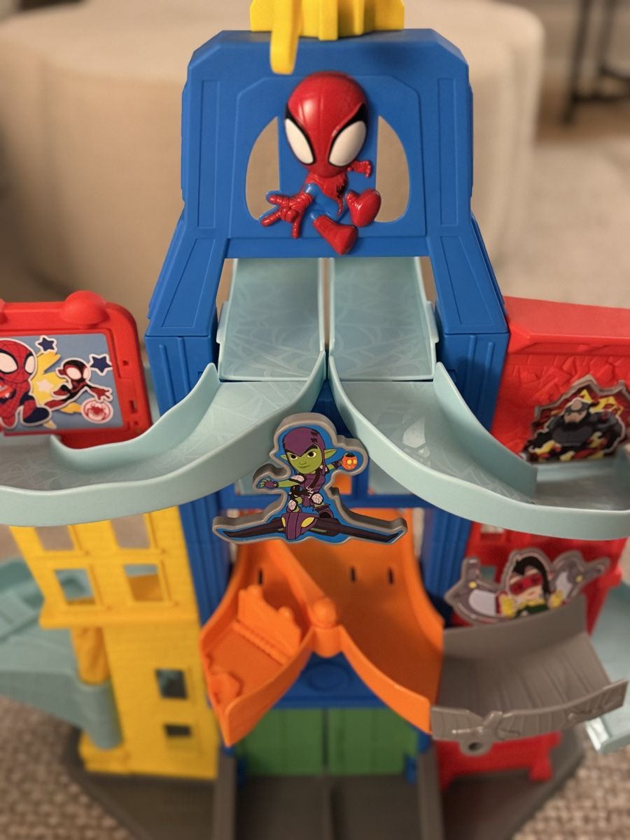 Marvel Spielzeuge: Marvel Spidey Amazing Friends Spielturm – Gebraucht aus Aarau von Marylou90 1
