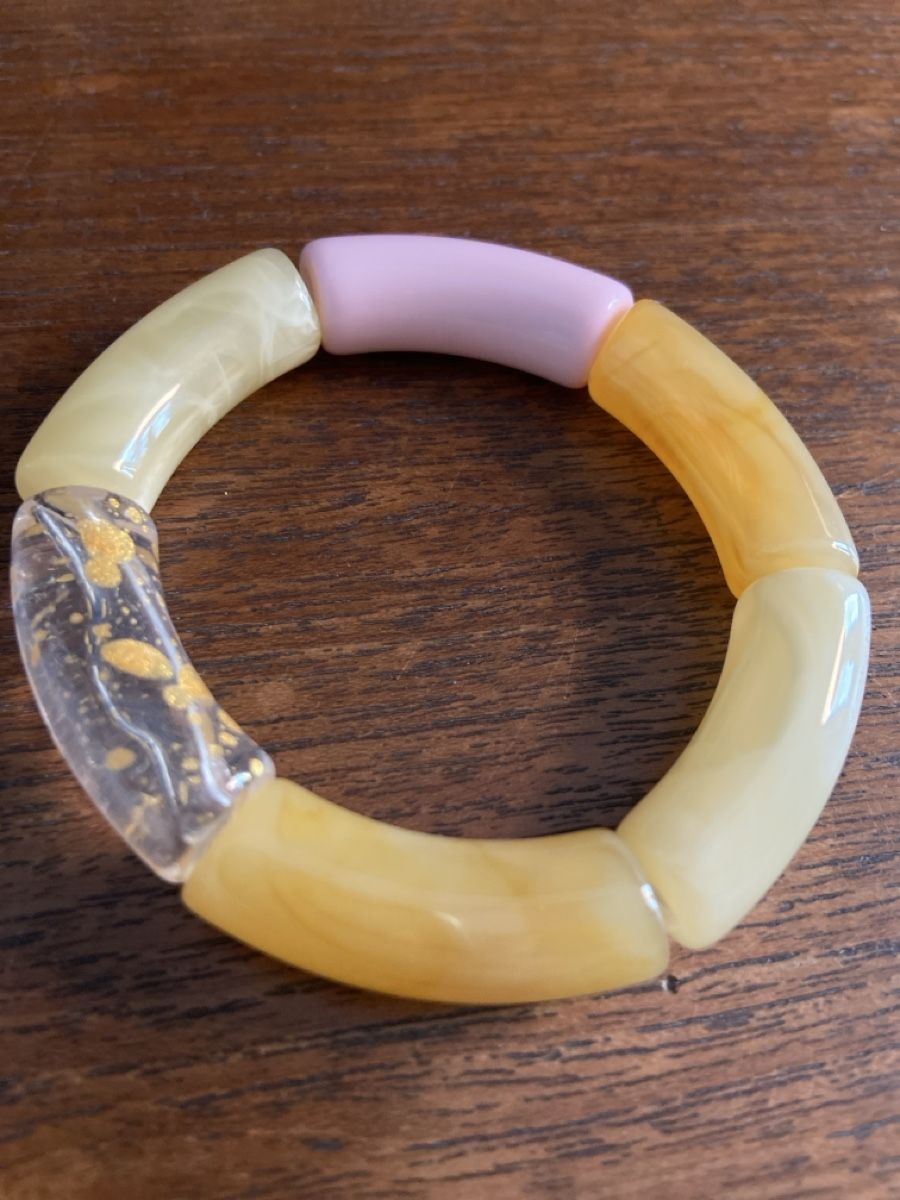 Bracciali & Braccialetti: Bracelet coloré – Nuovo e nell'imballaggio originale da Lausanne venduto da lau_8vk7 1
