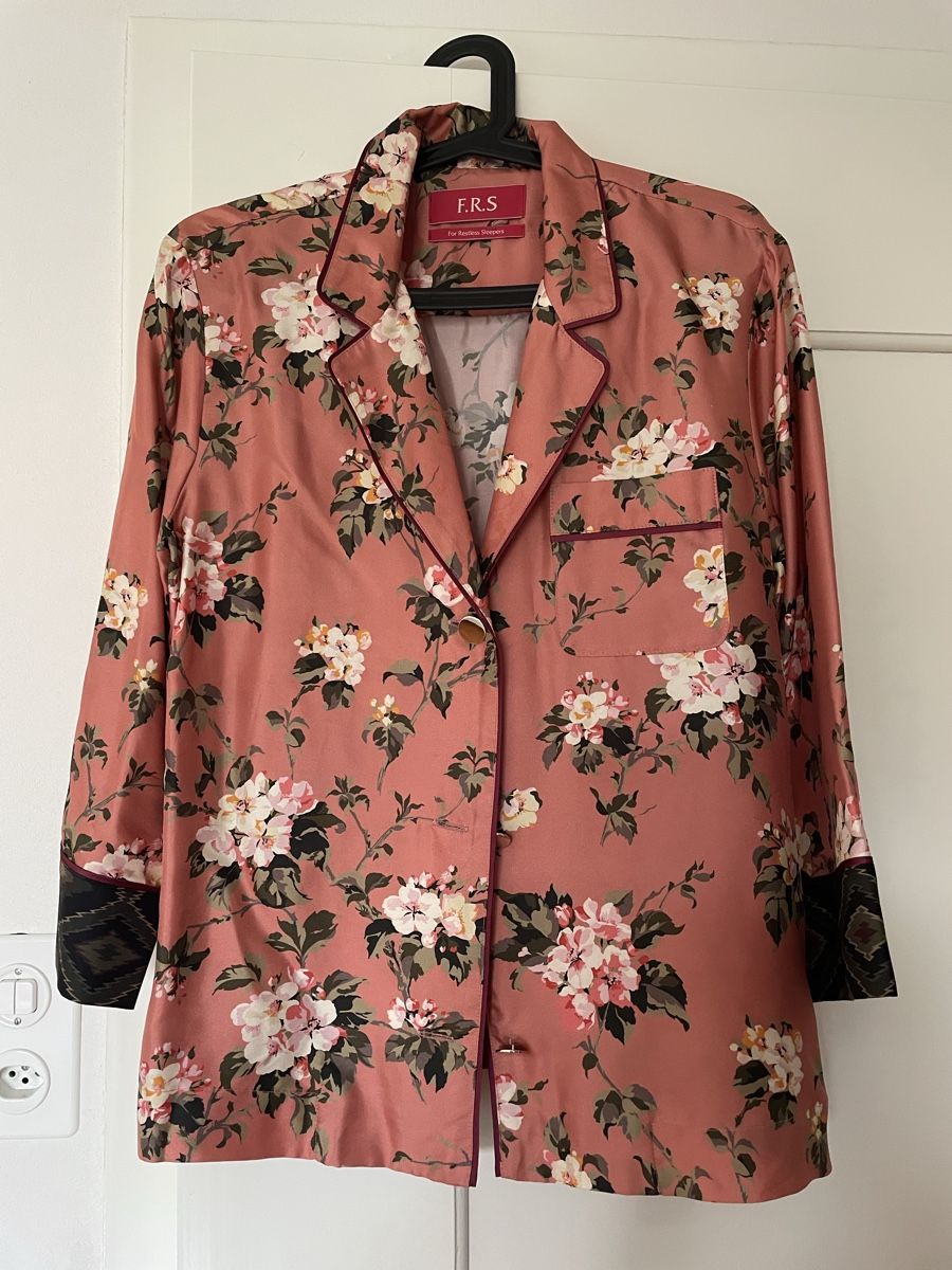 Blusen: Seidenbluse von F.R.S. For Restless Sleepers – Gebraucht aus Brugg AG von Elle_1 4
