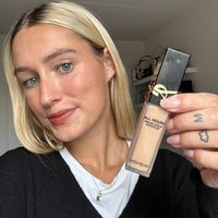 Yves Saint Laurent All Hours Concealer