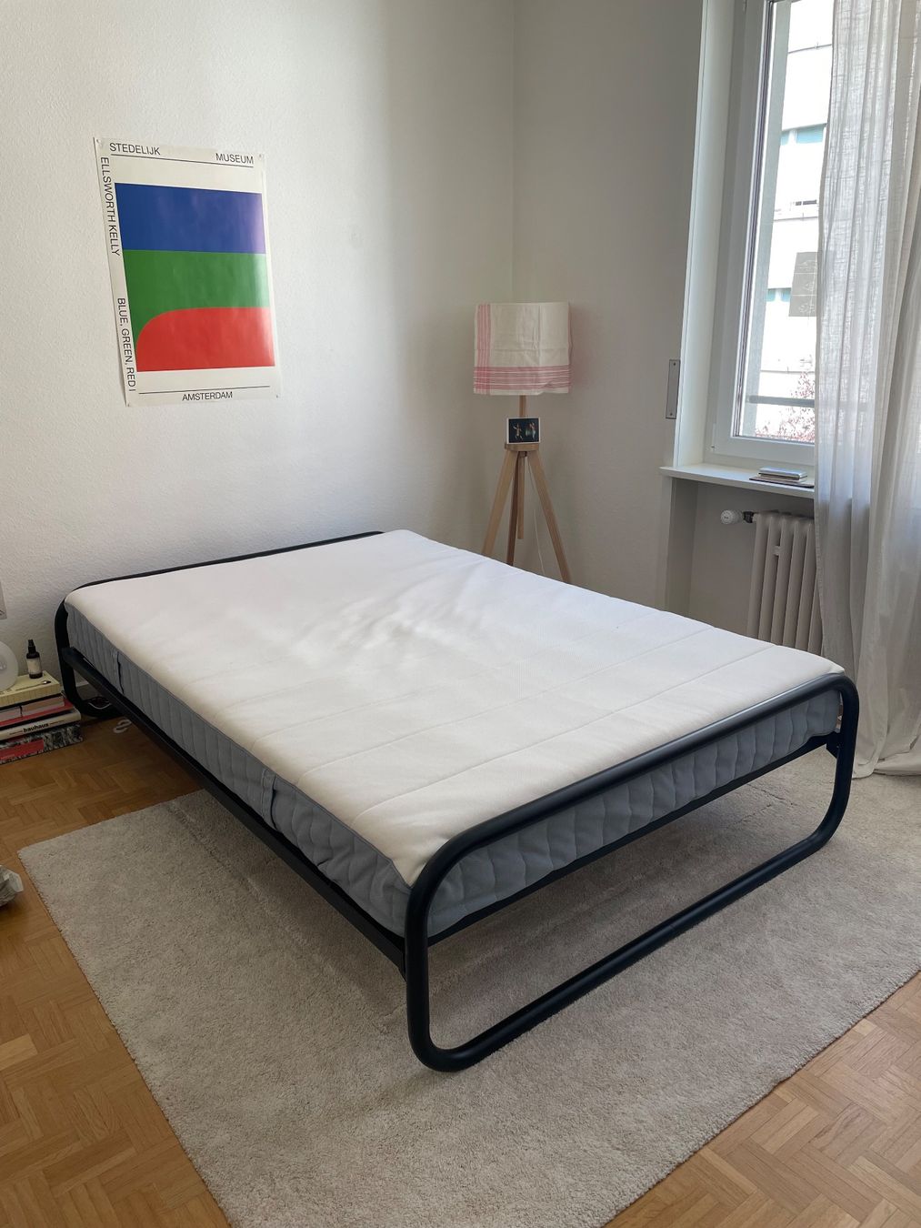 Happy Letti: Stahlrohr Designer Bett schwarz – Usato da Basel venduto da dan_lr5b 4