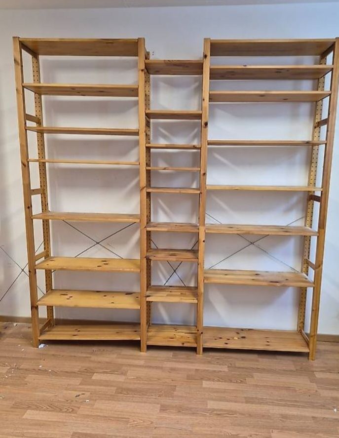 Regale: Regal – Gebraucht aus Glattbrugg von B_B