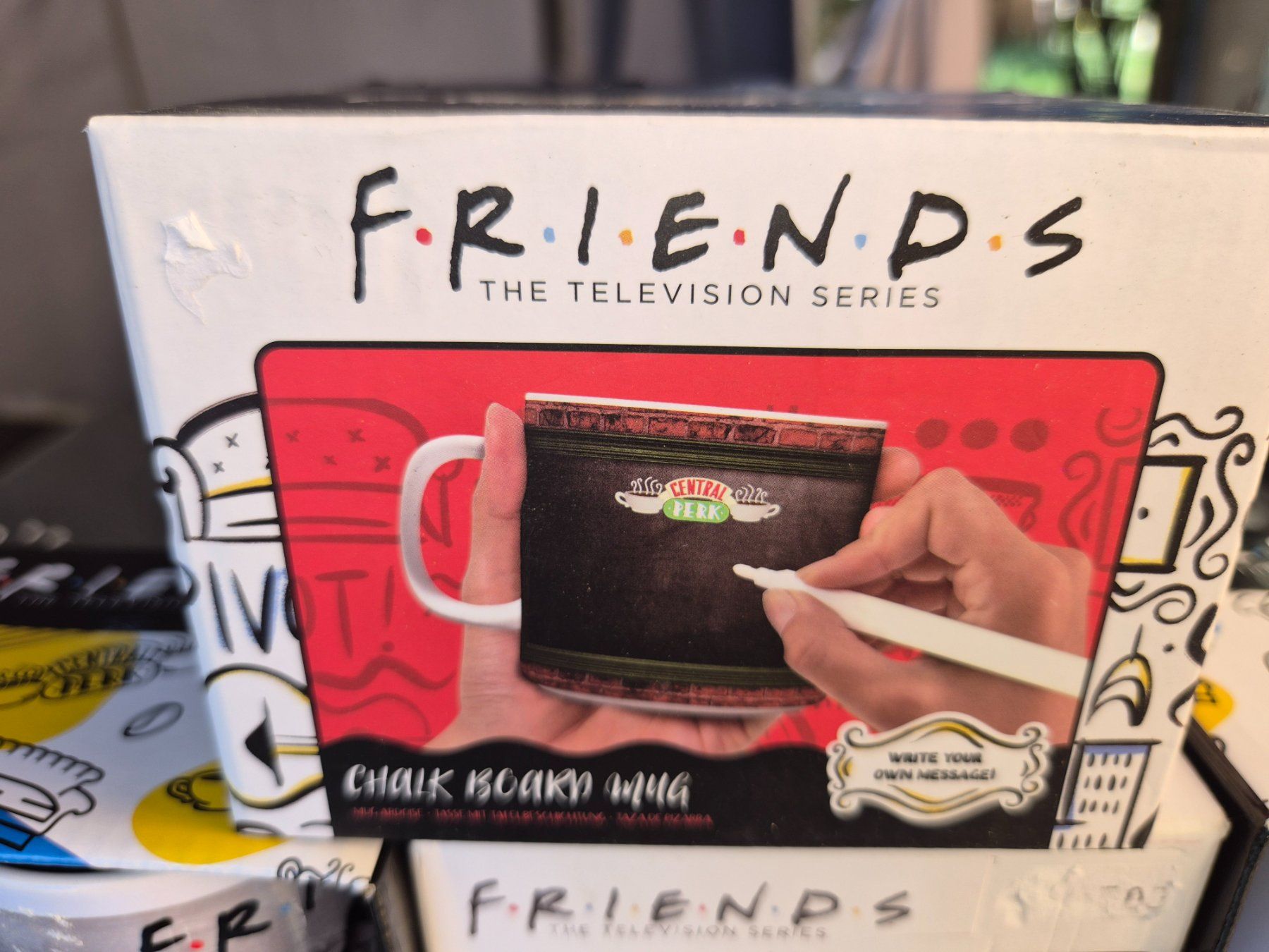 Tazze: Lot 7 mug " Friends" – Nuovo e nell'imballaggio originale da Bévilard venduto da CHUCKMAVIS 1