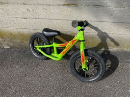 Specialized Hotwalk Laufrad Green 12"