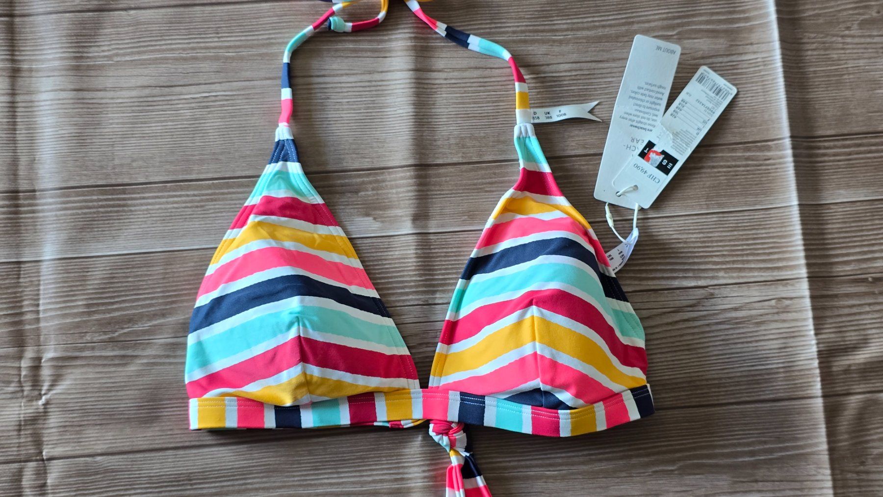 Esprit Costumi da bagno & Bikini: Esprit Bikini-Oberteil - 42 B - Bunt gestreift – Nuovo (secondo la descrizione) da Thalwil venduto da VitaMini