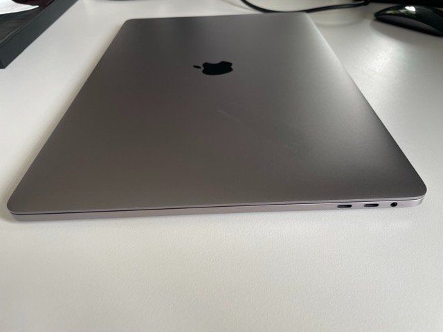 Apple Notebooks: MacBook Pro 2016 – Defekt aus Gümligen von adomas-romas 4