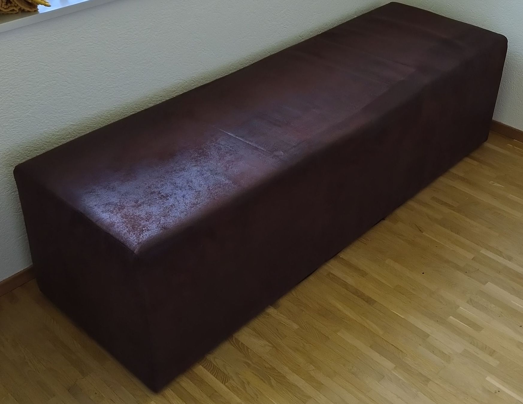 Panchine: Sitzbank braun Kunstleder gebraucht – Usato da Zürich venduto da supermanfred4955