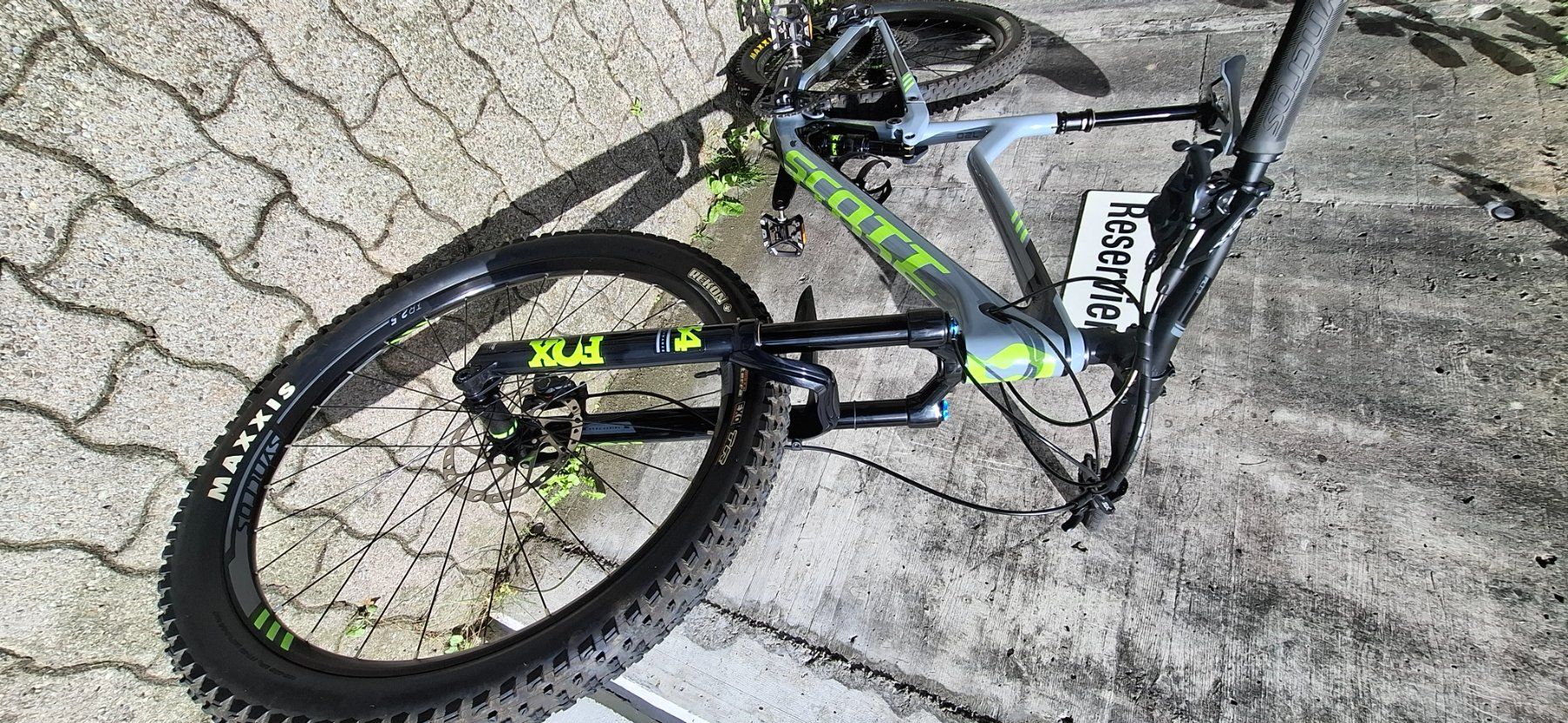 Scott Velos: SCOTT Genius 720 Carbon – Gebraucht aus Seewen SZ von urmiberg27 4