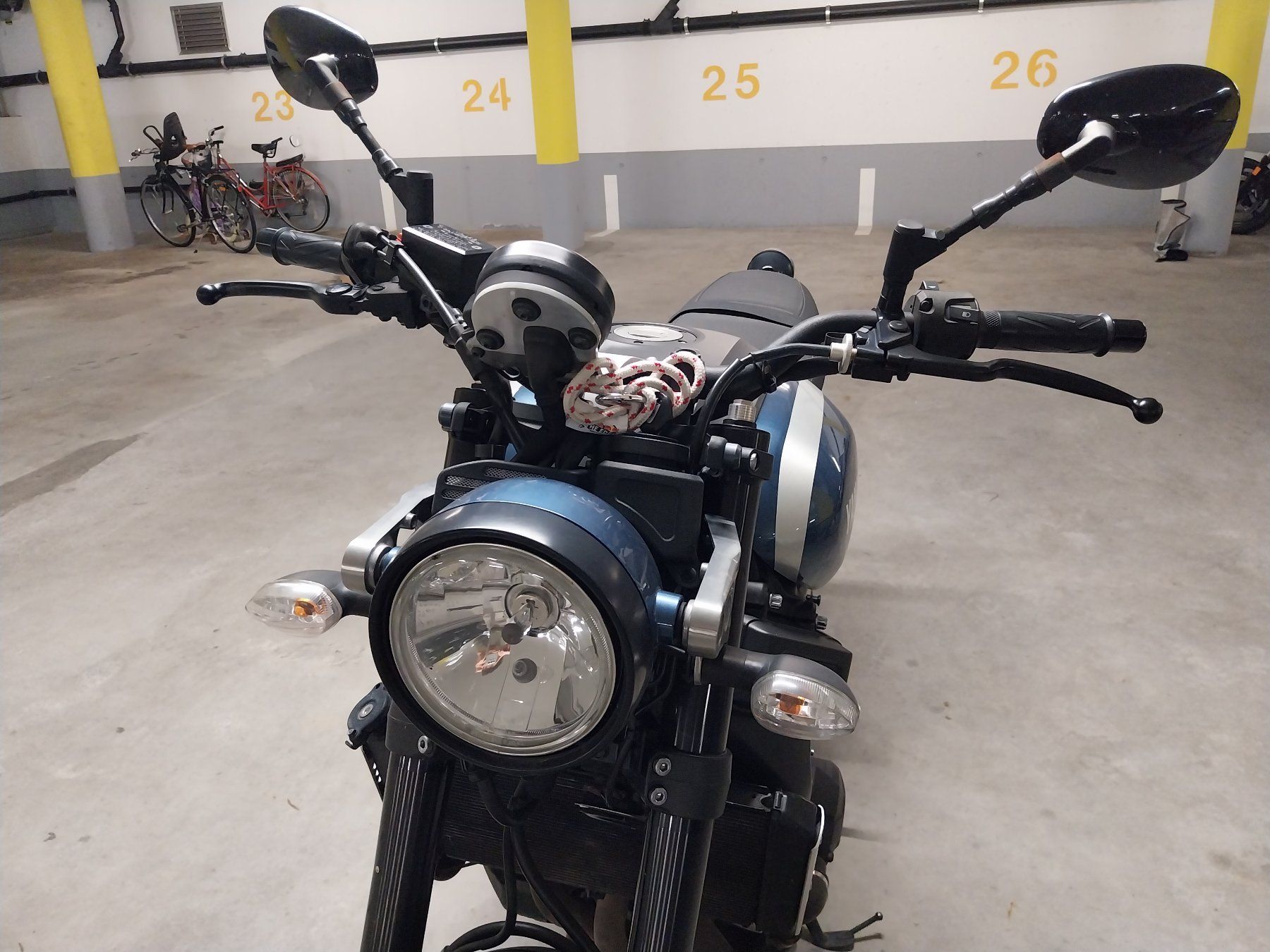 Strada: Yamaha XSR 900 – Usato da Bellinzona venduto da metiota 5