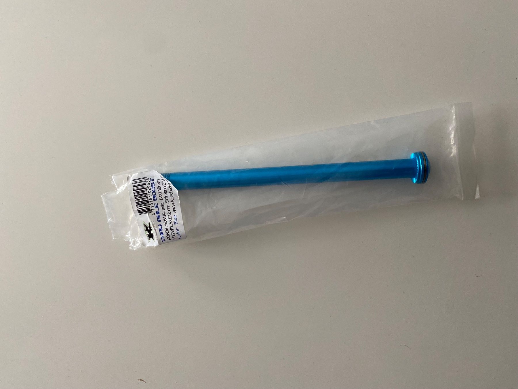 Pezzi di ricambio: Achse 12x148mm / KCNC - Steckachse E-Thru blau – Nuovo e nell'imballaggio originale da Lungern venduto da Gjump 1