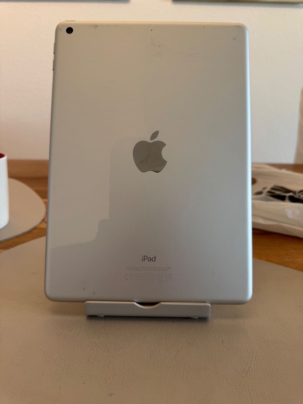 Apple Tablet PC: iPad 5 Generation 32GB – Usato da Adliswil venduto da Busys 3