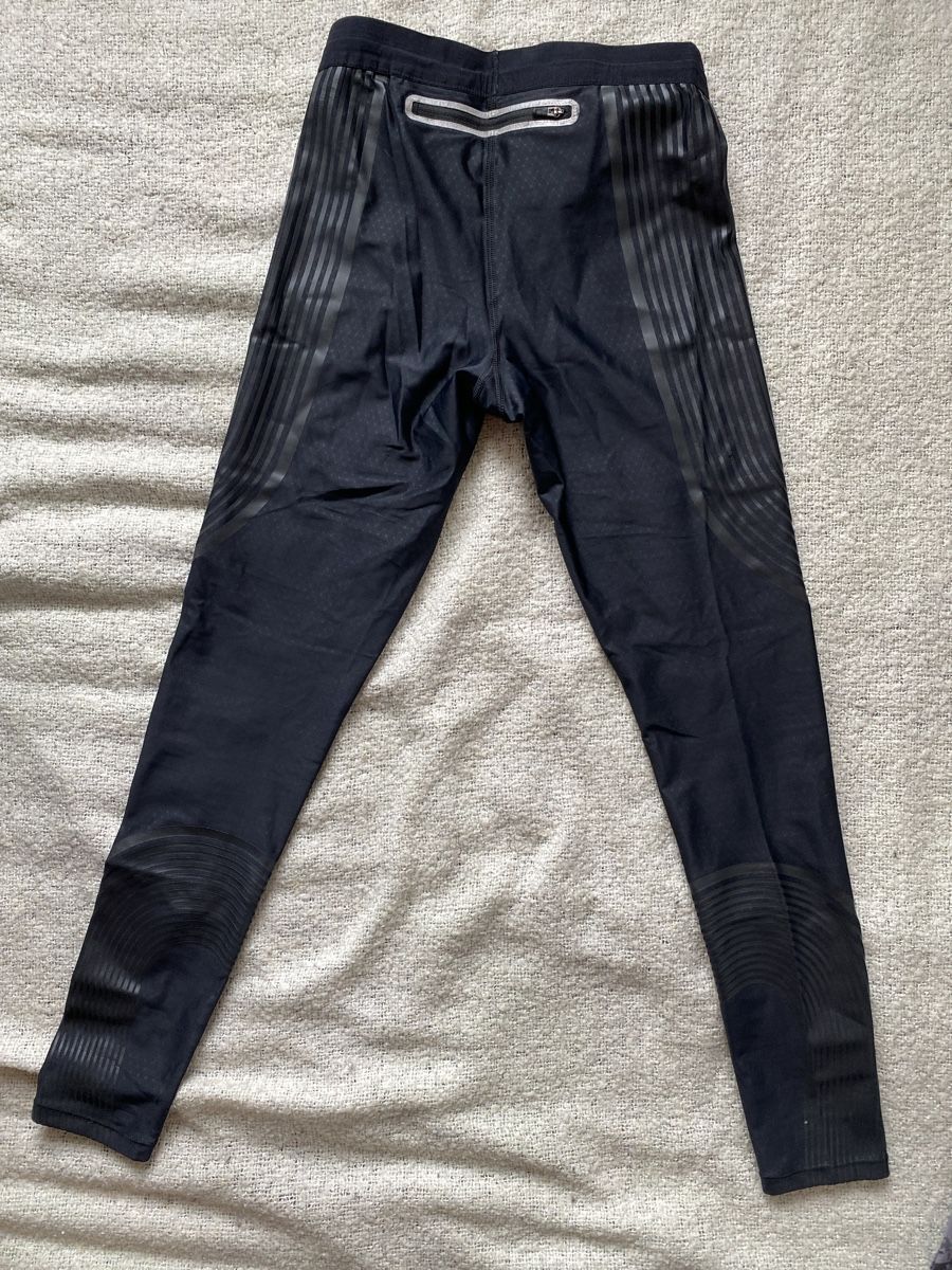 Nike Leggings: Legging nike Running comme neuf taille S – Nuovo (secondo la descrizione) da Rubigen venduto da cam_drb7 2